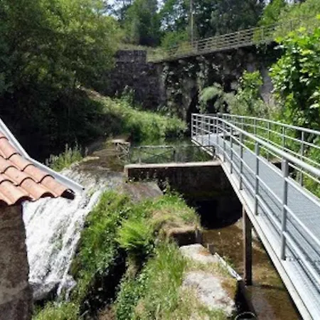 Casa Do Tanque Camélias De Basto Séjour à la campagne *