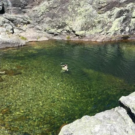 Casa Do Tanque Camélias De Basto Séjour à la campagne Castelbuono