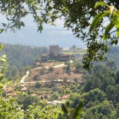 Hétvégi ház Casa Do Tanque Camelias De Basto Celorico de Basto