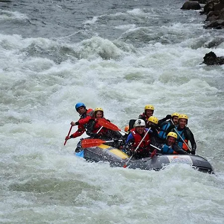 Casa Do Tanque Camélias De Basto Séjour à la campagne Castelbuono