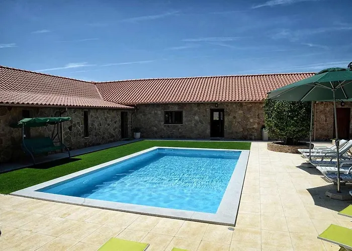 Casa Do Tanque Camelias De Basto