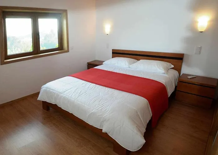 Casa Do Tanque Camelias De Basto