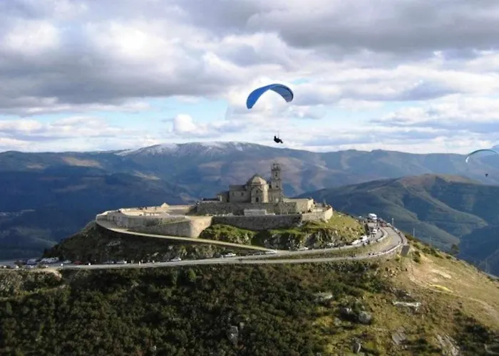 Casa Do Tanque Camelias De Basto *