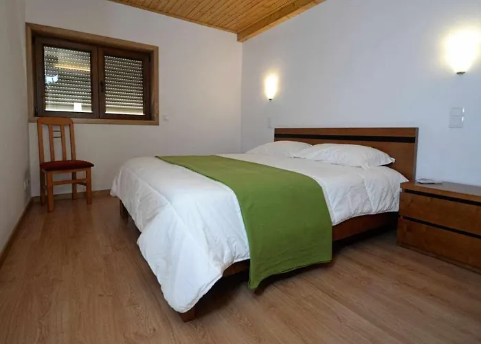 Casa Do Tanque Camelias De Basto