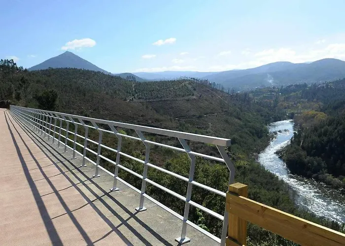 컨트리하우스 Casa Do Tanque Camelias De Basto *